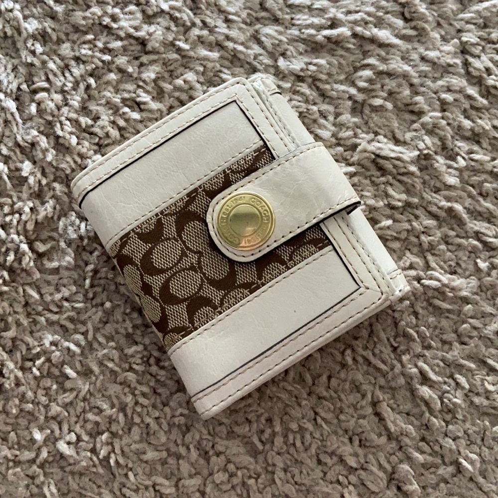 Coach wallet